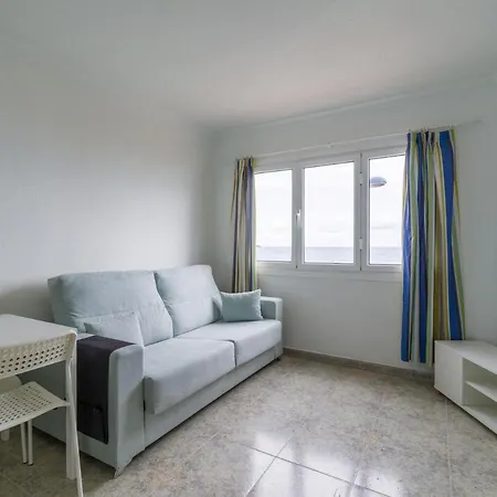 Seafront 2br - Views - Peaceful